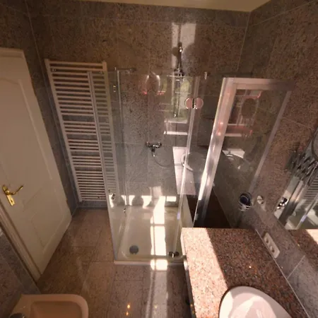 別荘 Reetdach-ferienwohnungen 8 Kroening *