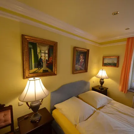 別荘 Reetdach-ferienwohnungen 8 Kroening Groß Zicker