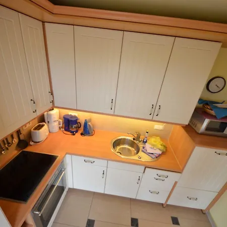 Reetdach-ferienwohnungen 8 Kroening 別荘 Groß Zicker