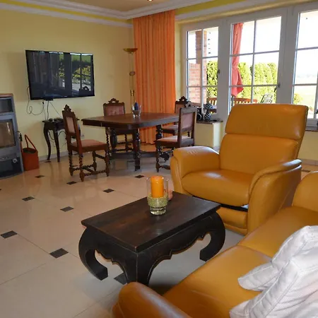 Reetdach-ferienwohnungen 8 Kroening 別荘 Groß Zicker