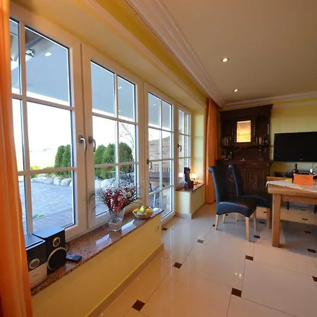 Reetdach-ferienwohnungen 8 Kroening 別荘 Groß Zicker