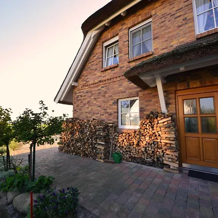 別荘 Reetdach-ferienwohnungen 8 Kroening